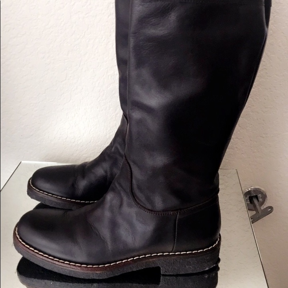 Tapeet Vicini Boots